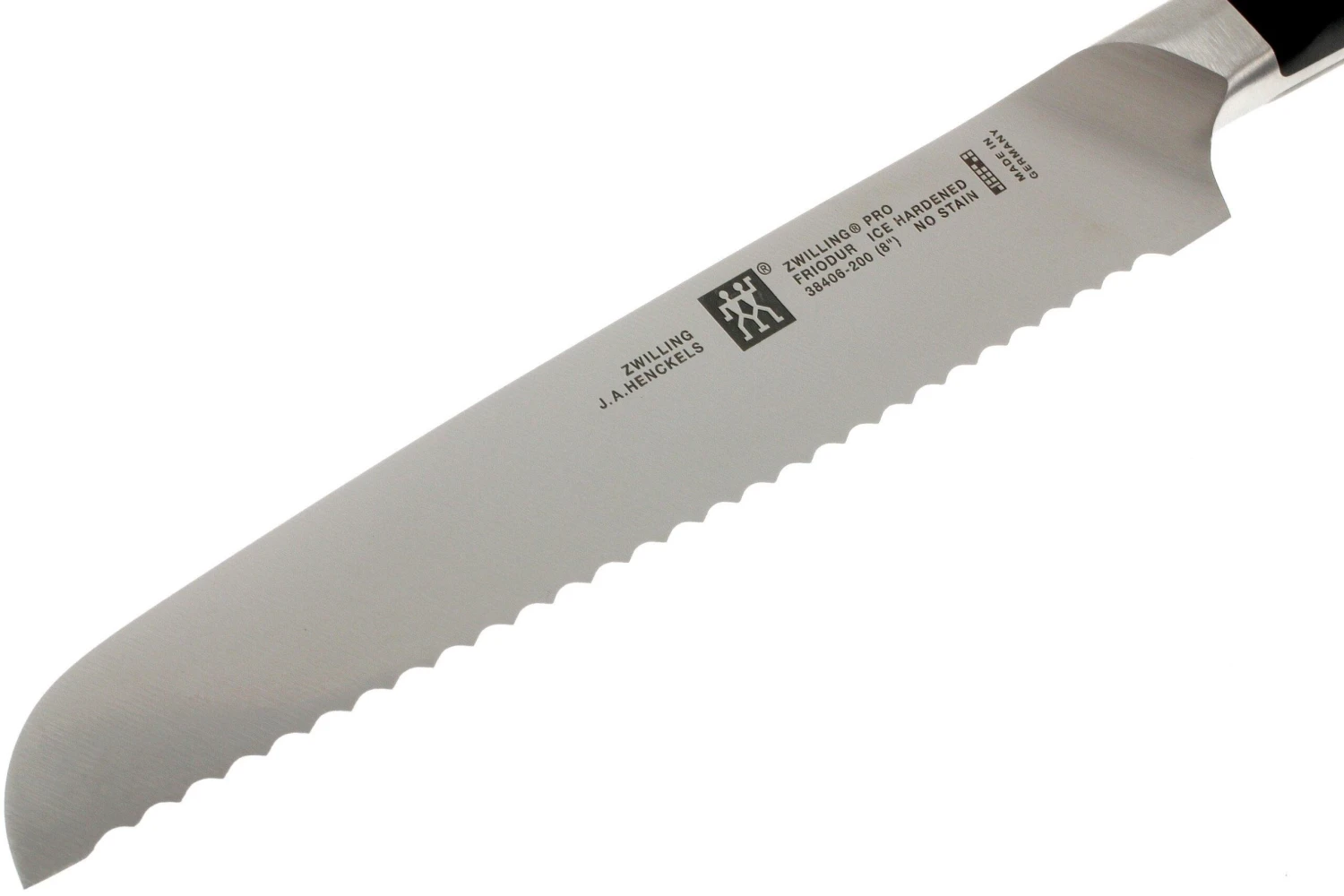 Zwilling J.A. Henckels Pro 38406-201 Brotmesser 2 Zwilling J.A. Henckels Pro 38406-201 Brotmesser – Bild 2